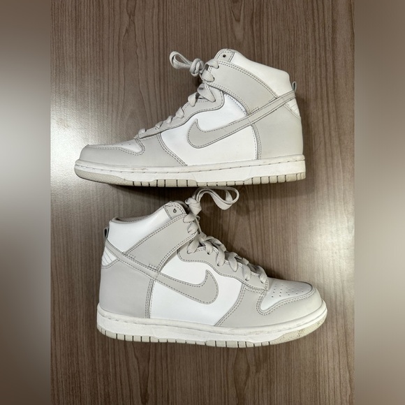 Nike Dunk High (GS) - Picture 3 of 5